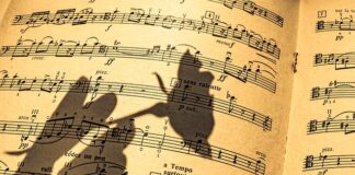 Czy Odbój może skrzypiec?