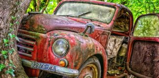 Jakie spotyka się uszkodzenia tłoków?