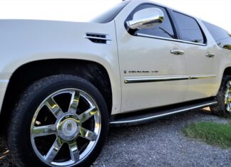 Co to jest sworzeń wahacza?