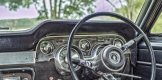 Co ile kilometrów reguluje się zawory?