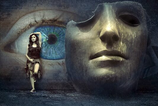 Jak otworzyć maskę w Opel Insignia?