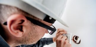 Jak naprawić gniazdo zaworowe?